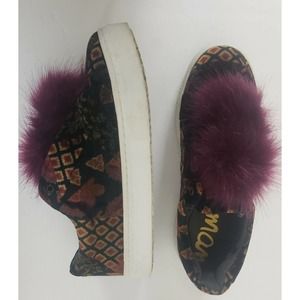 Sam Edelman Womens Shoes 8.5M Pom Pom Black Red Burgundy Leya FF Slip On